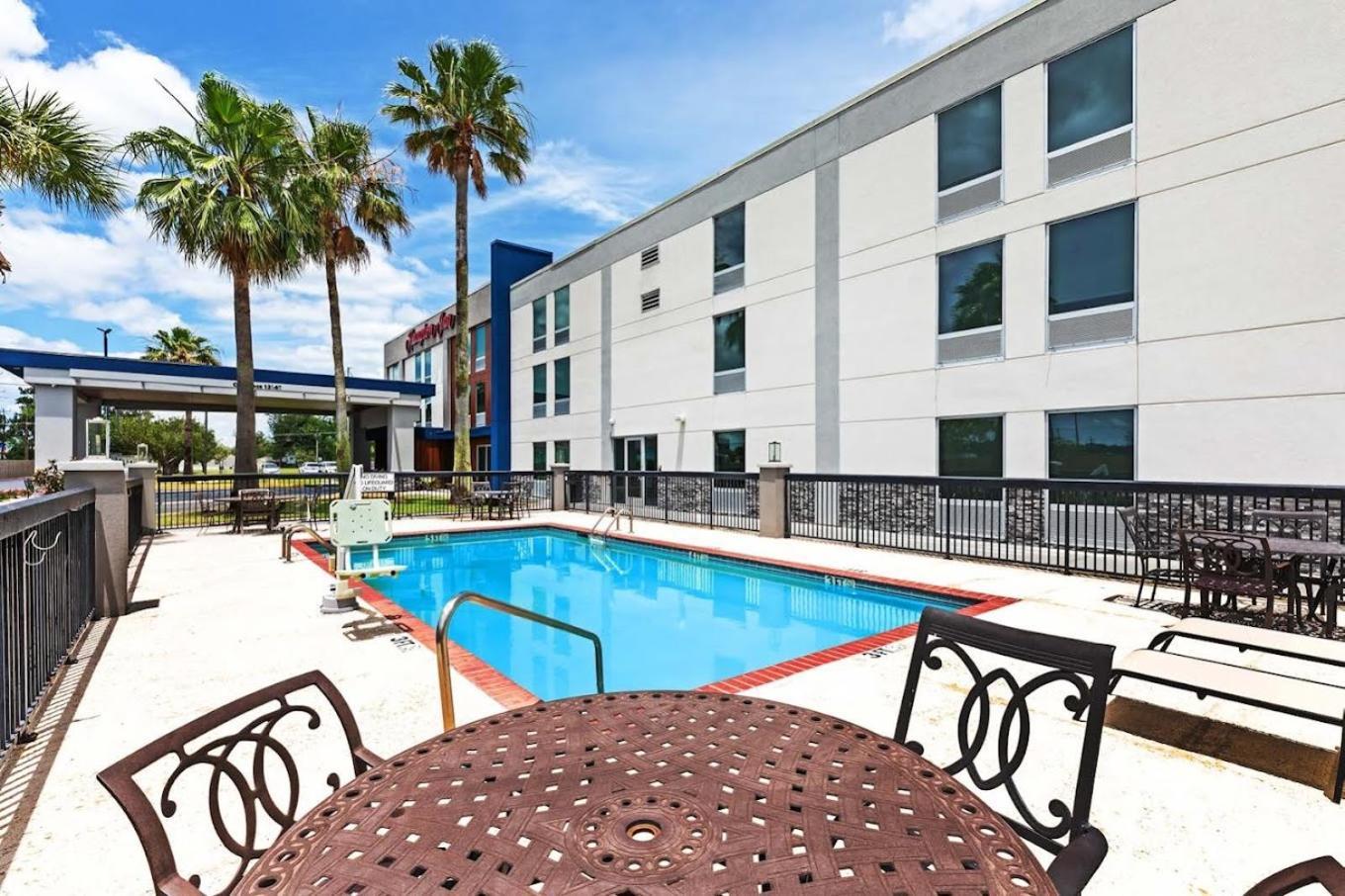 Hampton Inn Sulphur Exterior foto